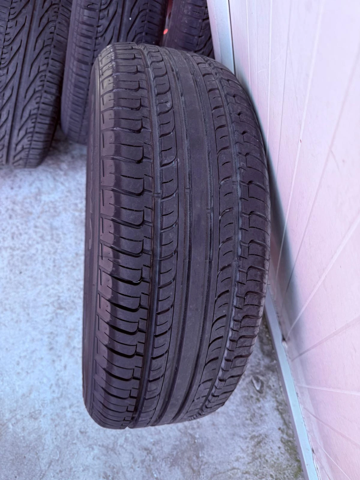 Гуми с джанти Hankook 235/55R18, снимка 3 - Гуми и джанти - 54368946