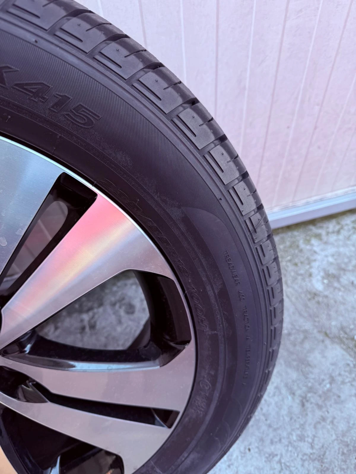 Гуми с джанти Hankook 235/55R18, снимка 2 - Гуми и джанти - 54368946