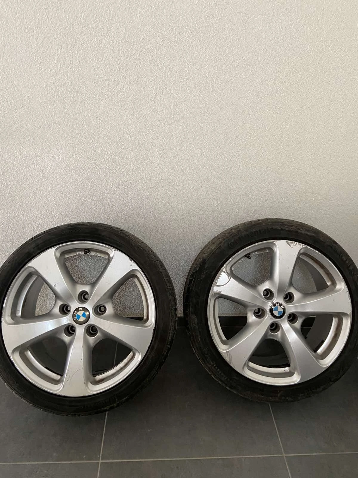 Гуми с джанти Continental 225/45R18, снимка 2 - Гуми и джанти - 55672215