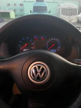 VW Golf 1.6 SR / | Mobile.bg    12