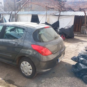 Обява за продажба на Peugeot 308 1, 6i ~3 000 лв. - изображение 2