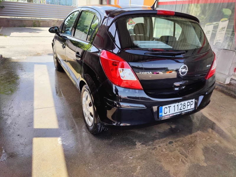 Opel Corsa, снимка 2 - Автомобили и джипове - 47436503