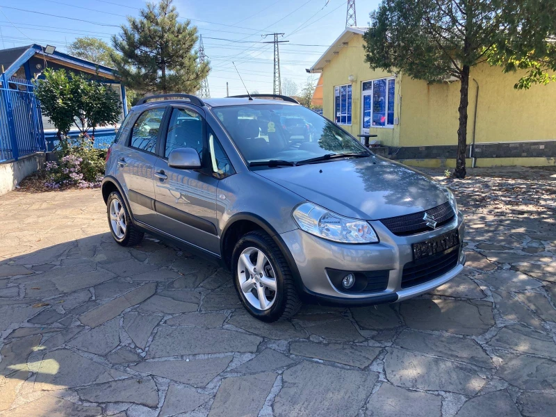 Suzuki SX4 4X4 1, 6i Бензин, снимка 3 - Автомобили и джипове - 47555872