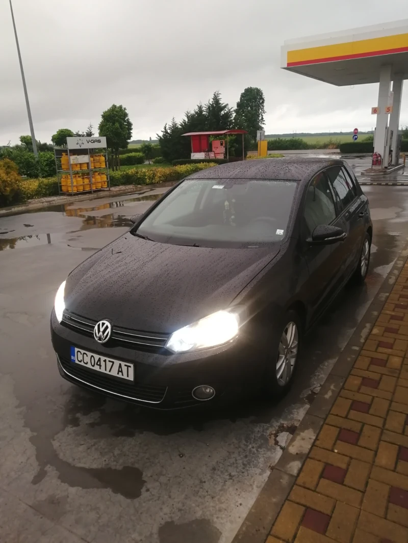 VW Golf, снимка 1 - Автомобили и джипове - 47874401