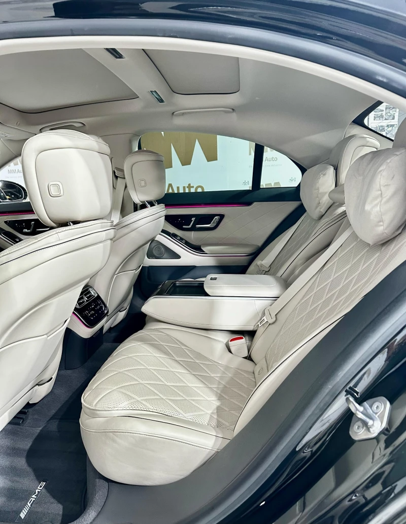Mercedes-Benz S 350 d* AMG* 4Matic* HuD* Burmester* Pano, снимка 10 - Автомобили и джипове - 51251134