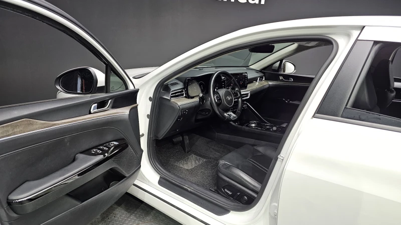 Kia K5 2.0 NOBLESSE autogeorge.com, снимка 9 - Автомобили и джипове - 51903269