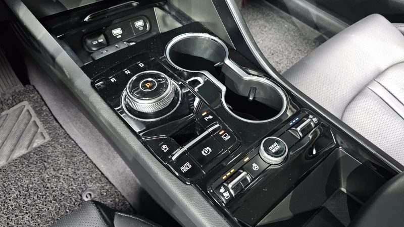 Kia K5 2.0 NOBLESSE autogeorge.com, снимка 8 - Автомобили и джипове - 51903269