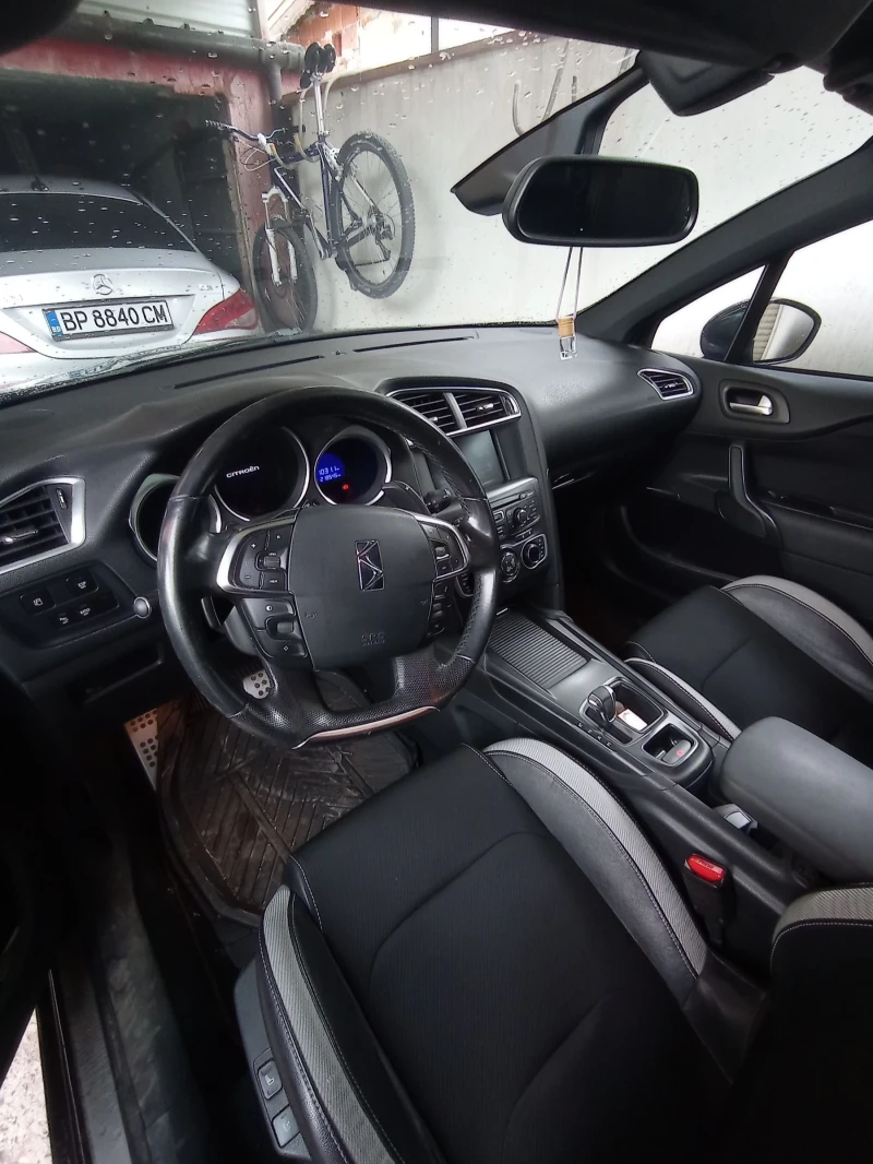 Citroen DS4 1.6 E-HDI, снимка 9 - Автомобили и джипове - 52270285