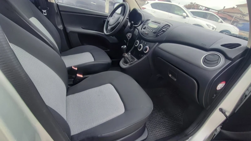 Hyundai I10 1.1i LPG BRC, снимка 11 - Автомобили и джипове - 52330396