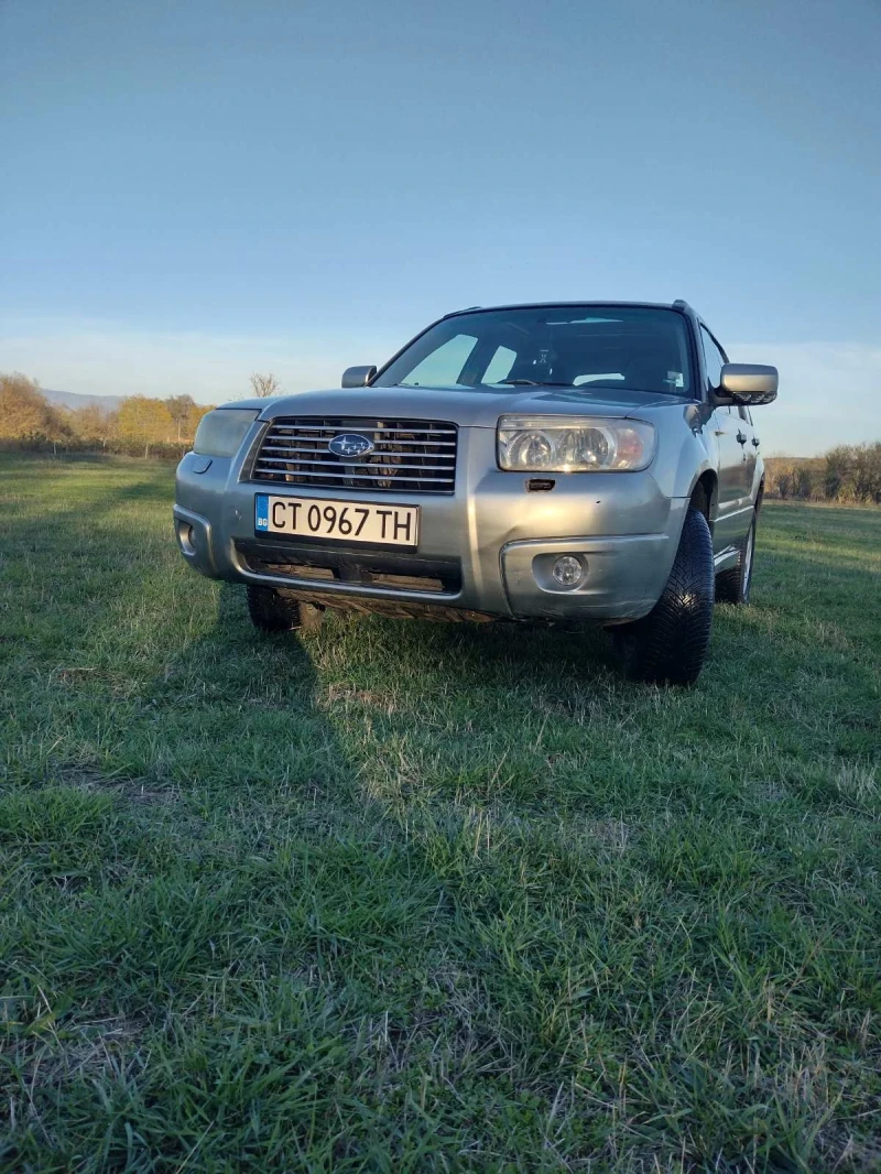 Subaru Forester 2.0i, снимка 3 - Автомобили и джипове - 52426047