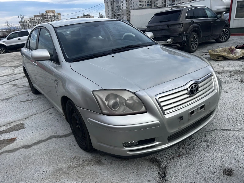 Toyota Avensis 2.0 D4D, снимка 2 - Автомобили и джипове - 52918961