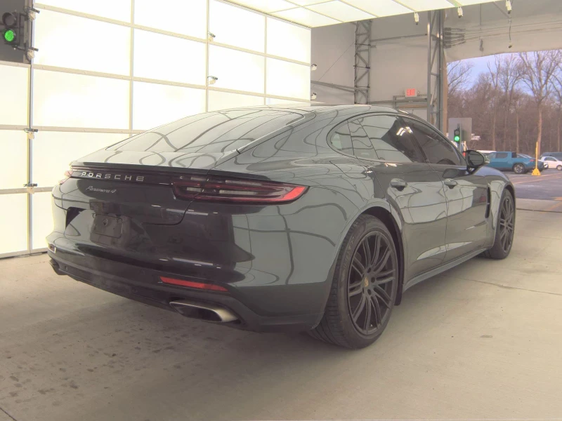Porsche Panamera 4* CARFAX * БЕЗ ПЪРВОНАЧАЛНА ВНОСКА, снимка 8 - Автомобили и джипове - 53285527