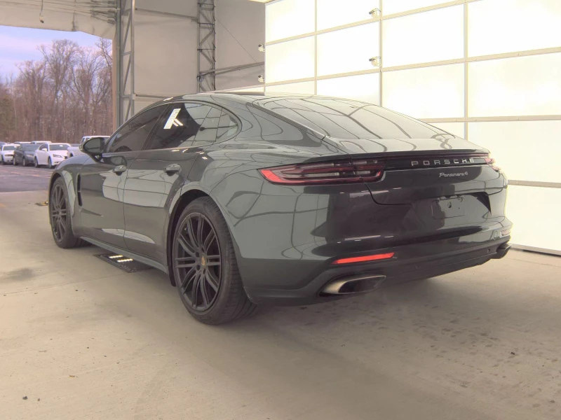 Porsche Panamera 4* CARFAX * БЕЗ ПЪРВОНАЧАЛНА ВНОСКА, снимка 6 - Автомобили и джипове - 53285527