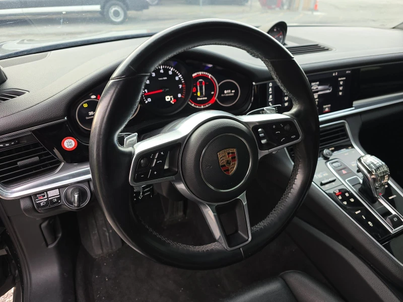 Porsche Panamera 4* CARFAX * БЕЗ ПЪРВОНАЧАЛНА ВНОСКА, снимка 10 - Автомобили и джипове - 53285527