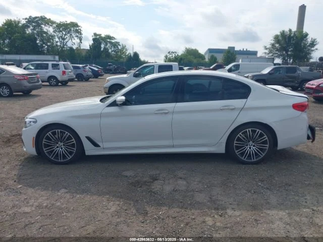 BMW 540 XDRIVE * * CARFAX * * АВТО КРЕДИТ * *  - изображение 5