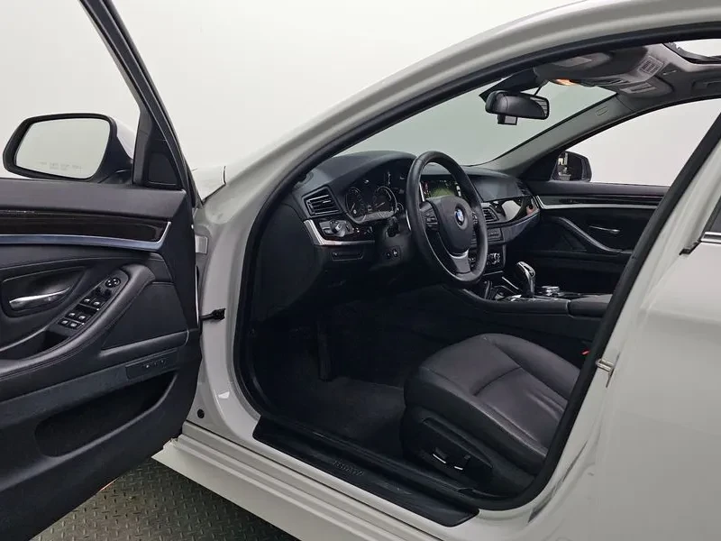 BMW 528 i | Mobile.bg � ����������� 10
