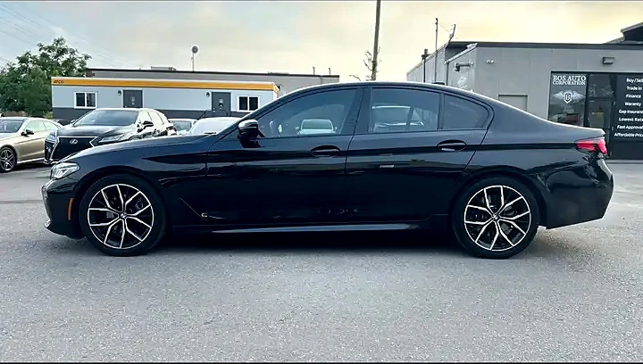 BMW 530 530i xDrive Sedan, Msport Крайна Цена до БГ, снимка 5 - Автомобили и джипове - 55981276