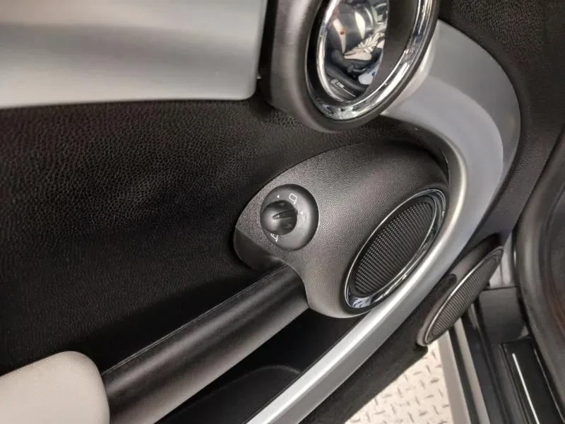 Mini Cooper S Camden, снимка 9 - Автомобили и джипове - 56116236