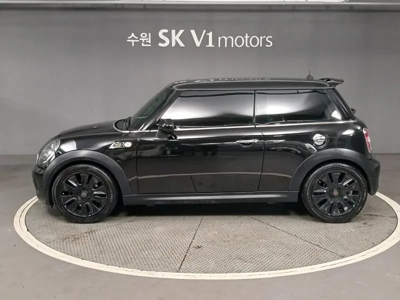 Mini Cooper S Camden, снимка 5 - Автомобили и джипове - 56116236