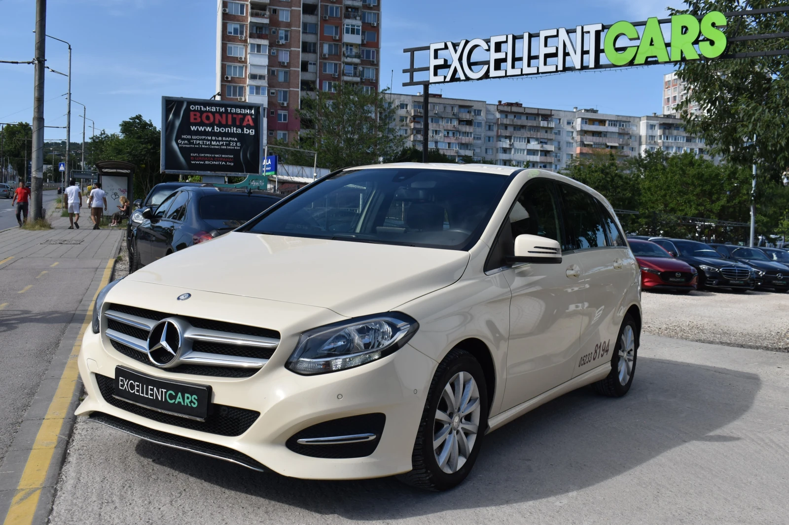 Mercedes-Benz B 180, снимка 1