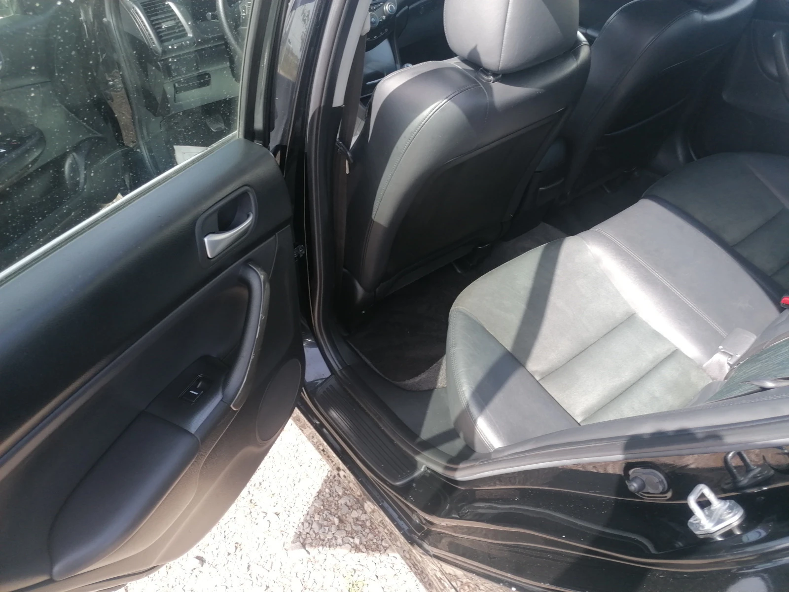 Honda Accord 2.0VTEC sport | Mobile.bg — изображение 13