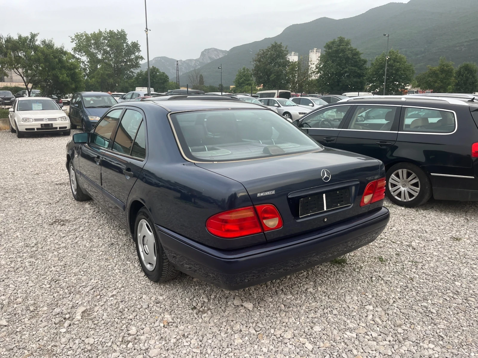 Mercedes-Benz E 200 ������ | Mobile.bg � ����������� 6