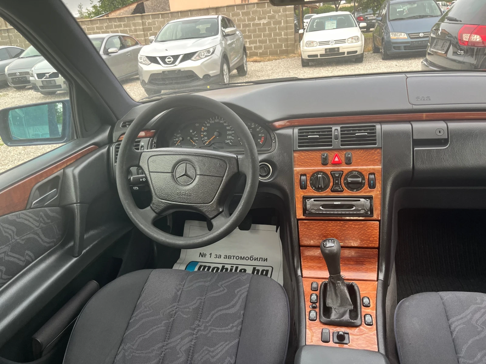 Mercedes-Benz E 200 ������ | Mobile.bg � ����������� 15