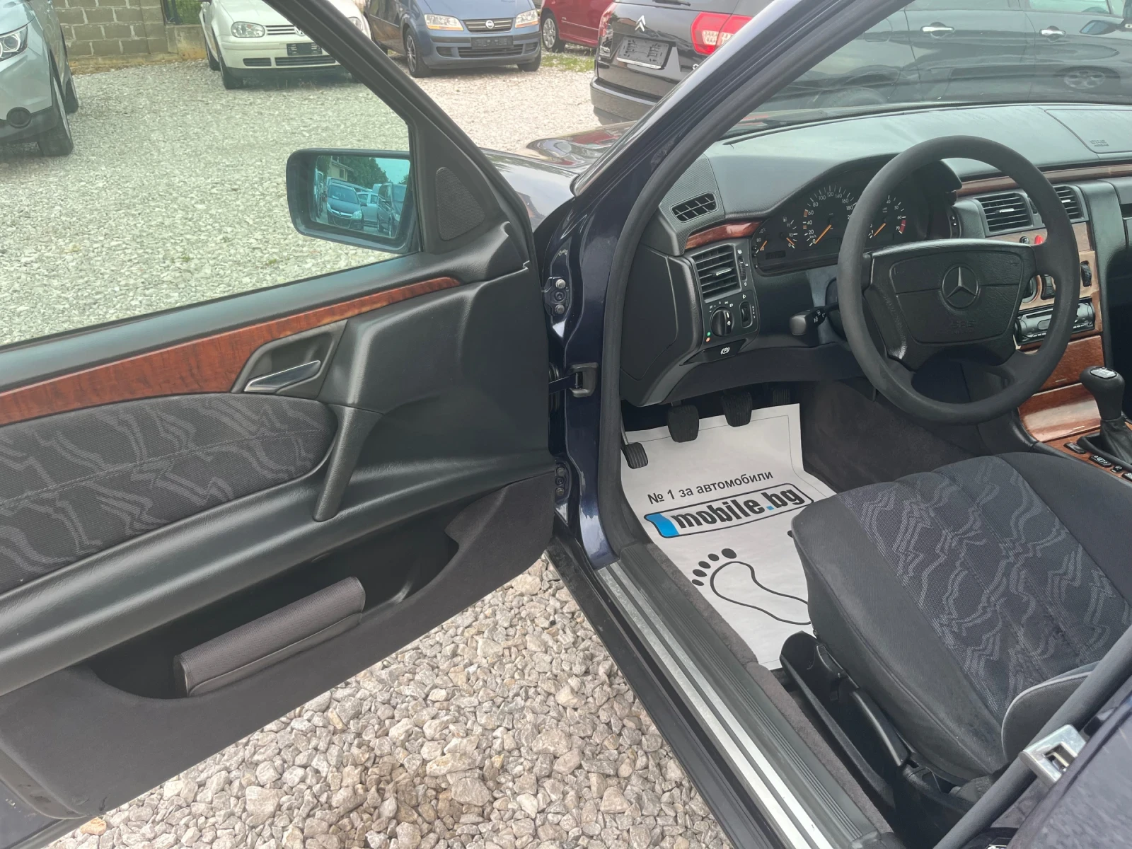 Mercedes-Benz E 200 ������ | Mobile.bg � ����������� 12