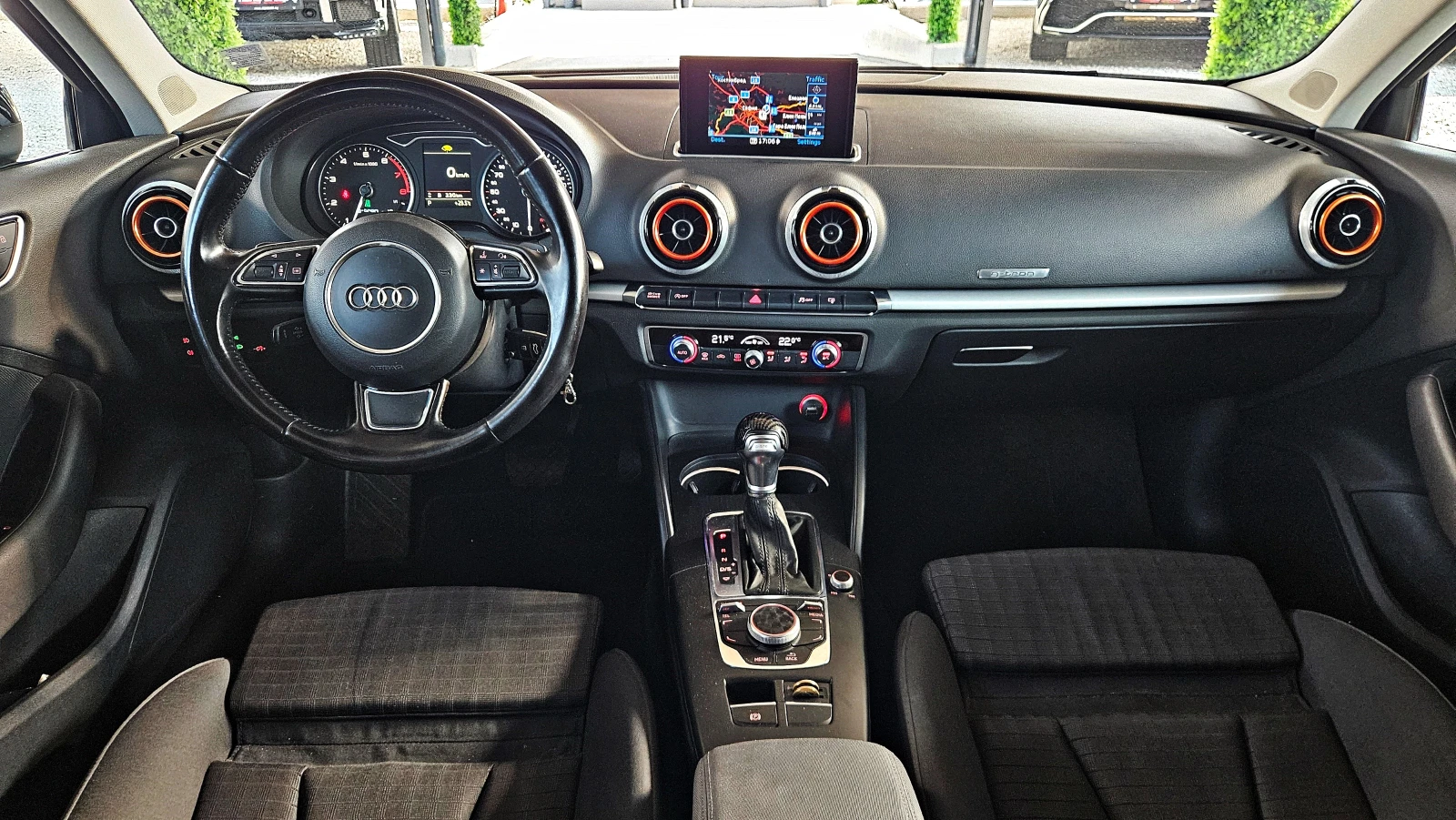Audi A3 S line  Led  Sportback PANORAMA NAVI , снимка 8 - Автомобили и джипове - 55226673
