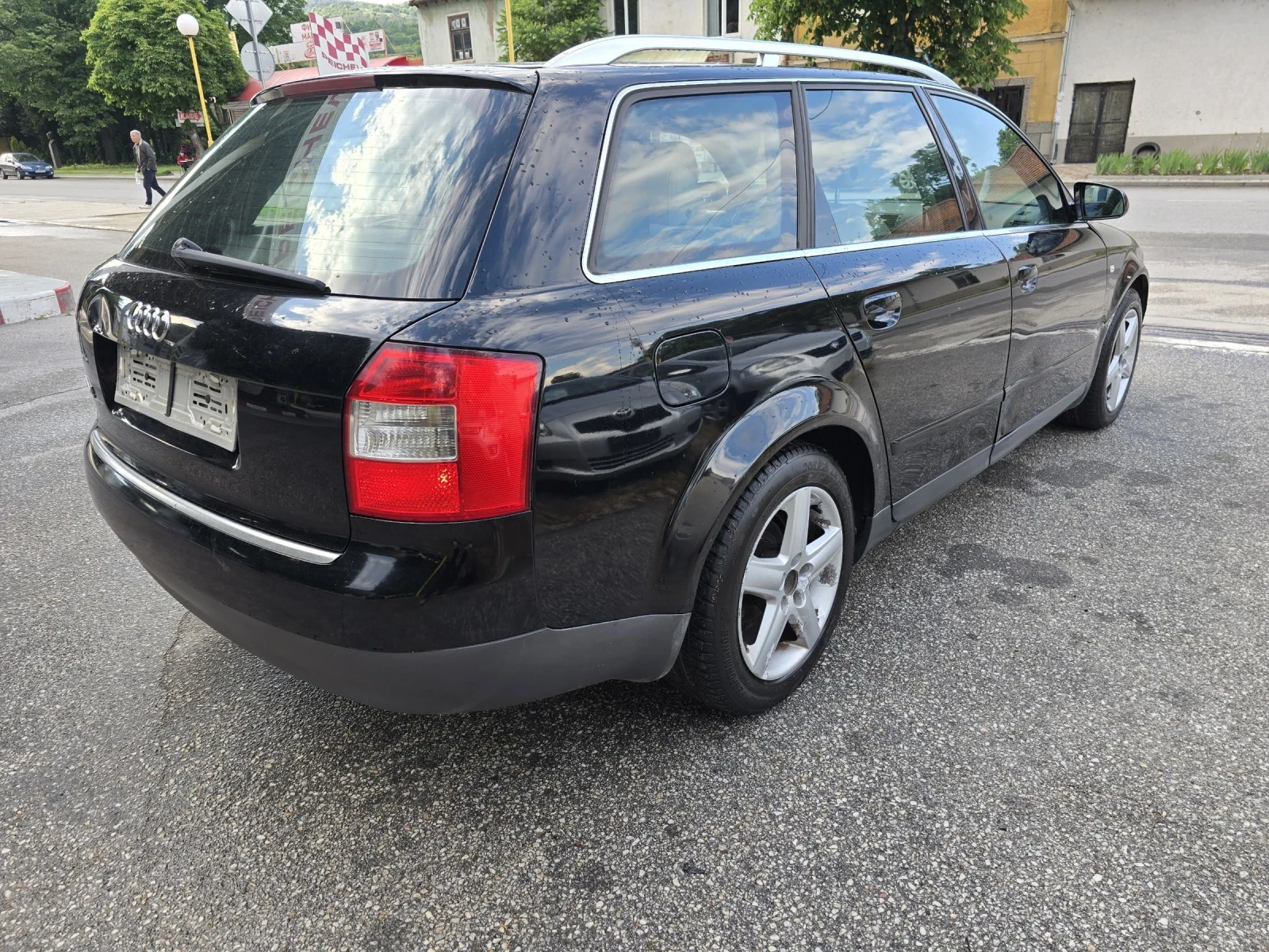 Audi A4 1.9 TDI 131к.с    6ск - изображение 4