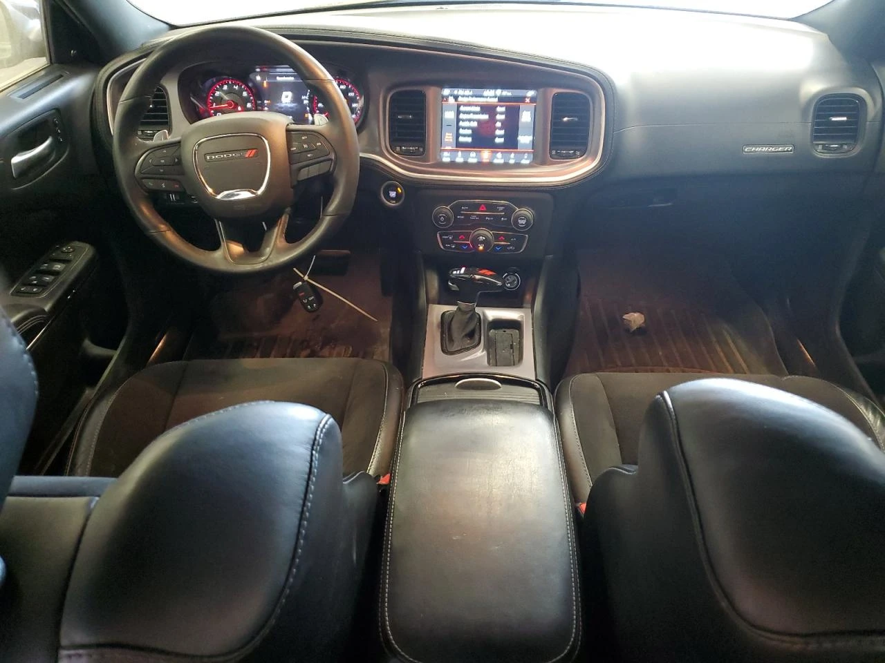 Dodge Charger GT/4X4/3.6 V6/ПЪЛНА СЕРВИЗНА ИСТОРИЯ/КЛИП НА МОТОР - изображение 8