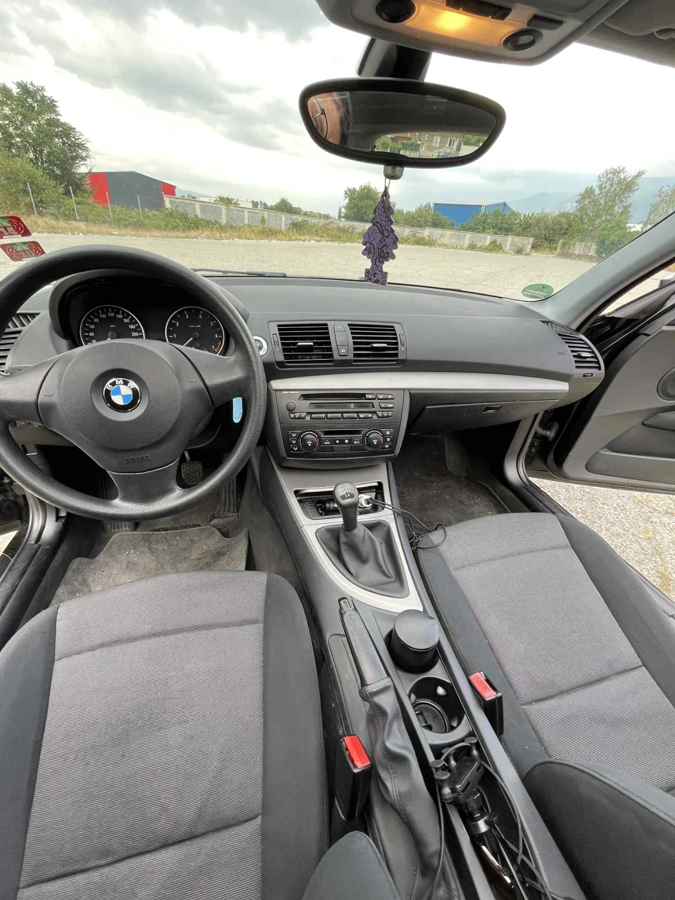 BMW 116 Е87 бензин Отличен автомобил  - изображение 7