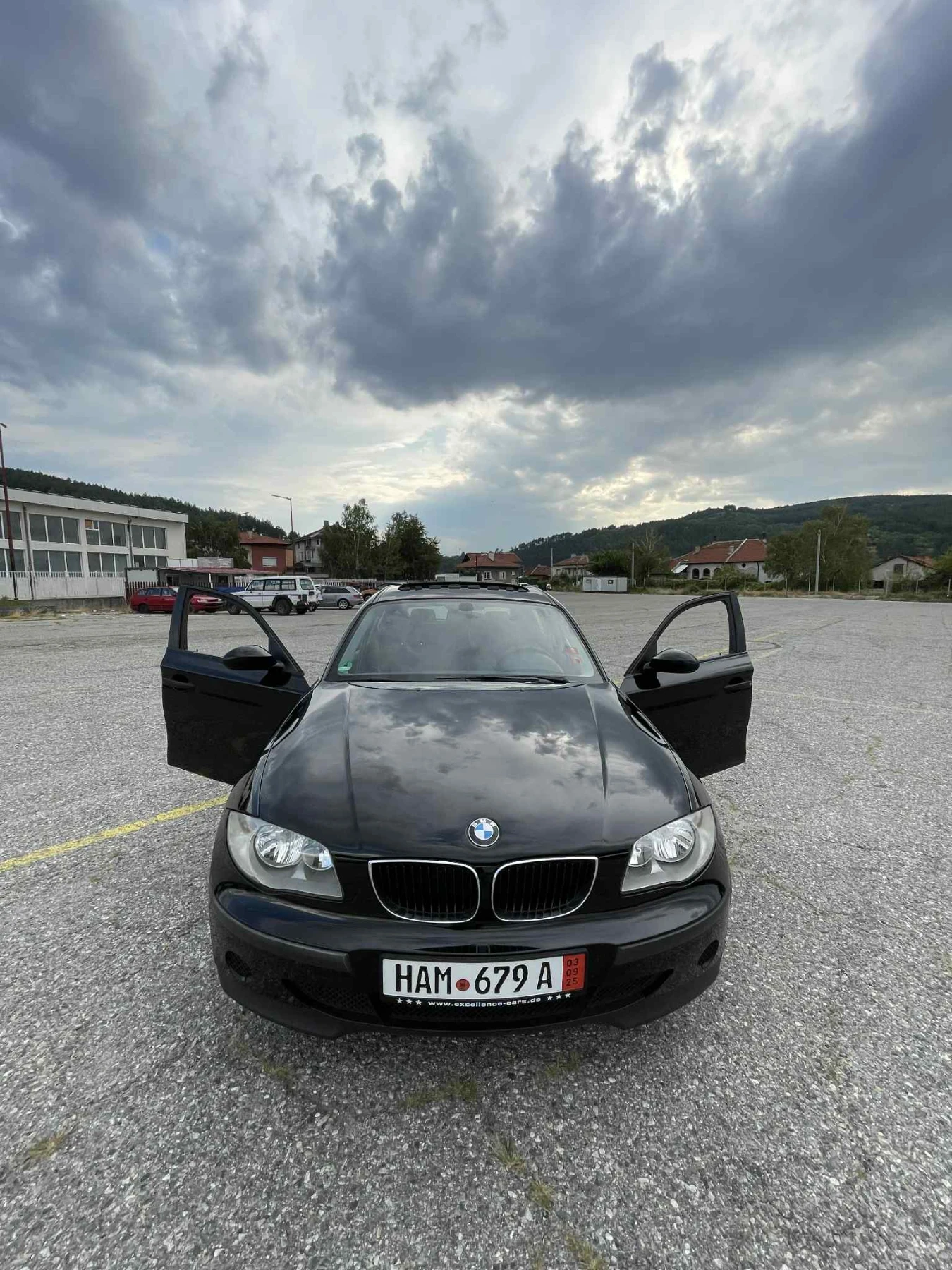 BMW 116 Е87 бензин Отличен автомобил  - изображение 2