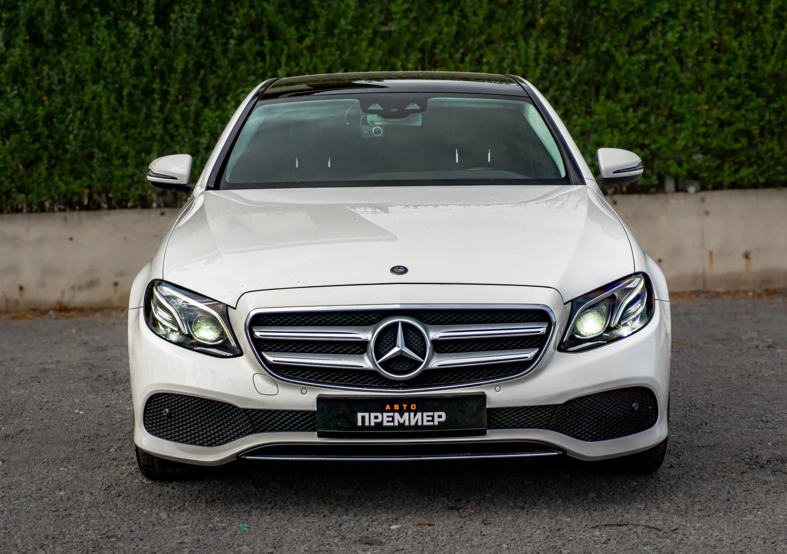 Mercedes-Benz E 220 Е220 9G 6М ГАРАНЦИЯ РЕАЛНИ КИЛОМЕТРИ ТОП!!!! - изображение 2