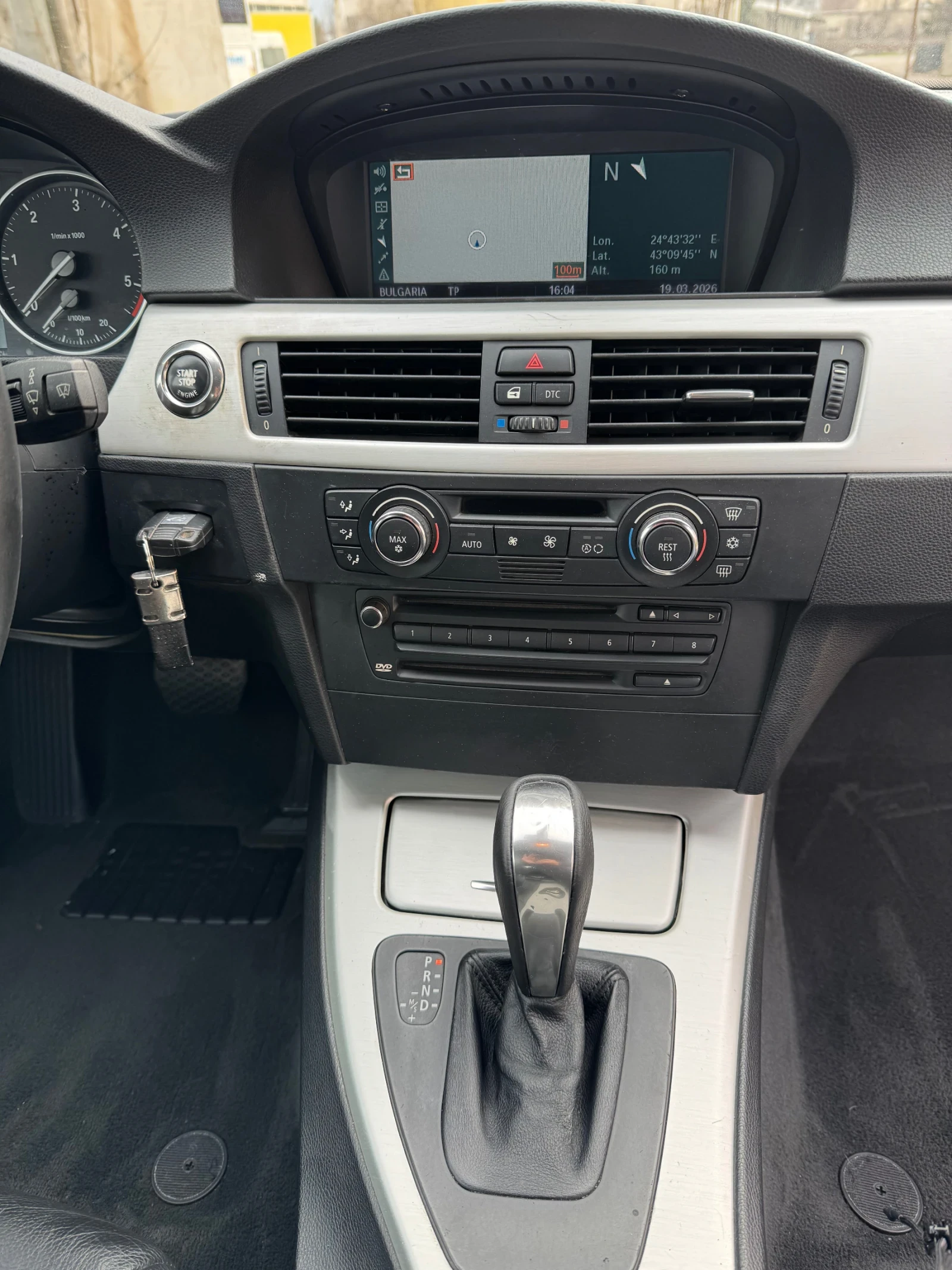 BMW 330 3.0D M57 231кс, снимка 10 - Автомобили и джипове - 53923661