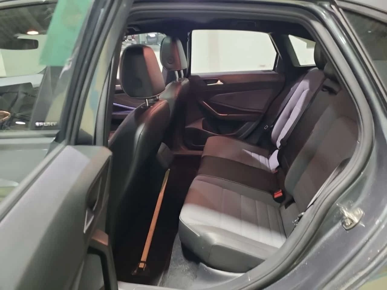 VW Jetta * Comfortline * CARFAX * ���� * KEYLESS * �������� | Mobile.bg � ����������� 11