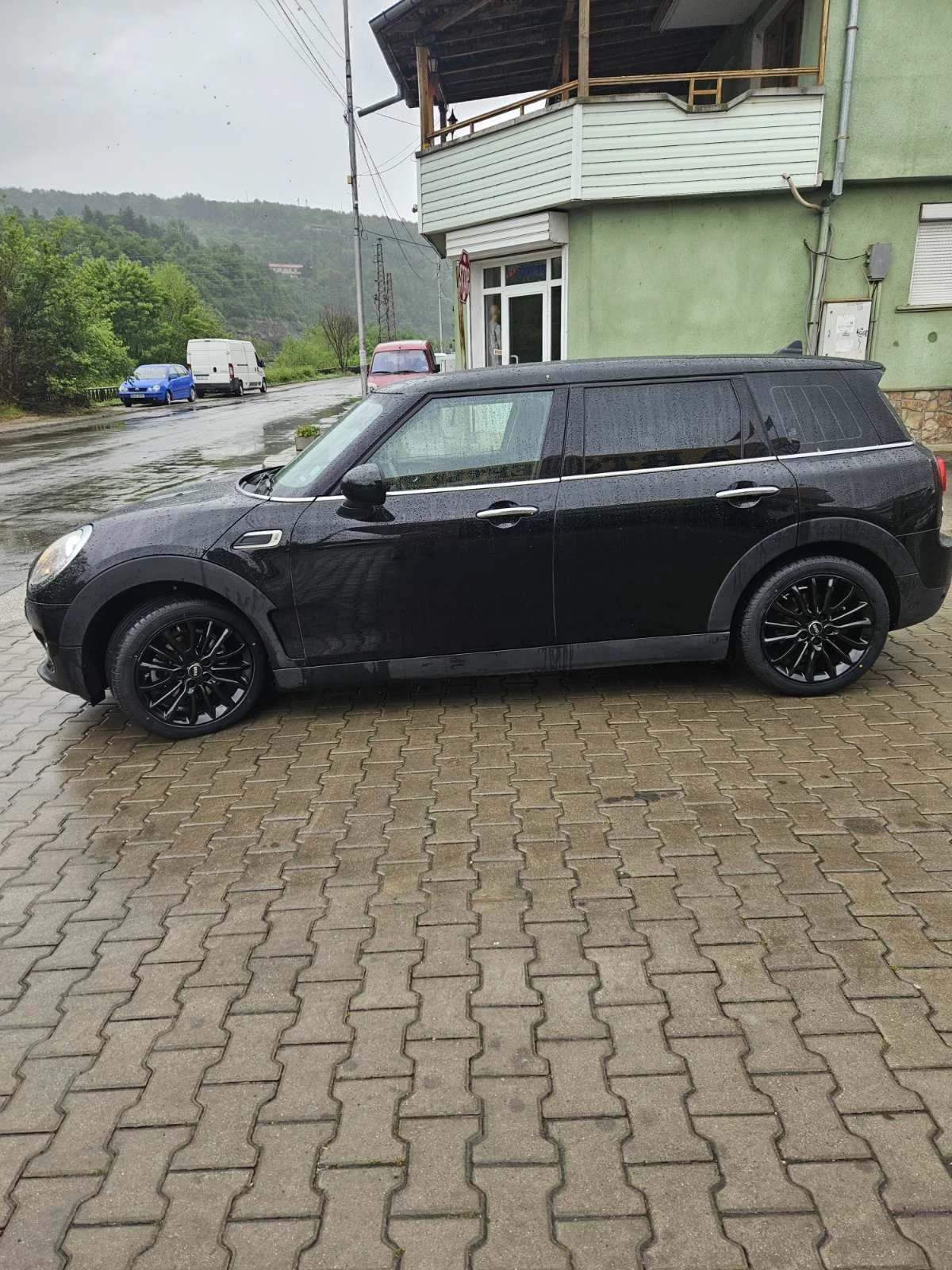 Mini Clubman 1.5 бензин /145хил.км / два комплекта гуми