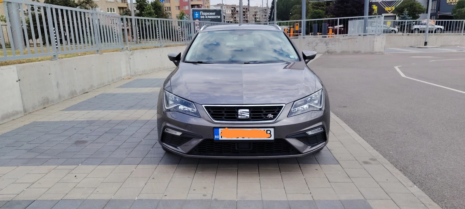 Seat Leon 2, 0FR-150к.с.ФЕЙСЛИФТ, снимка 5 - Автомобили и джипове - 54569167