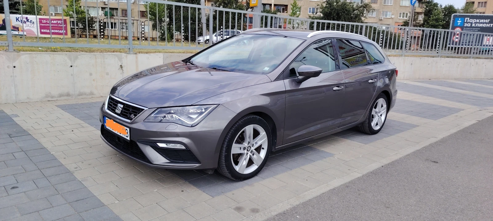 Seat Leon 2, 0FR-150к.с.ФЕЙСЛИФТ, снимка 2 - Автомобили и джипове - 54569167