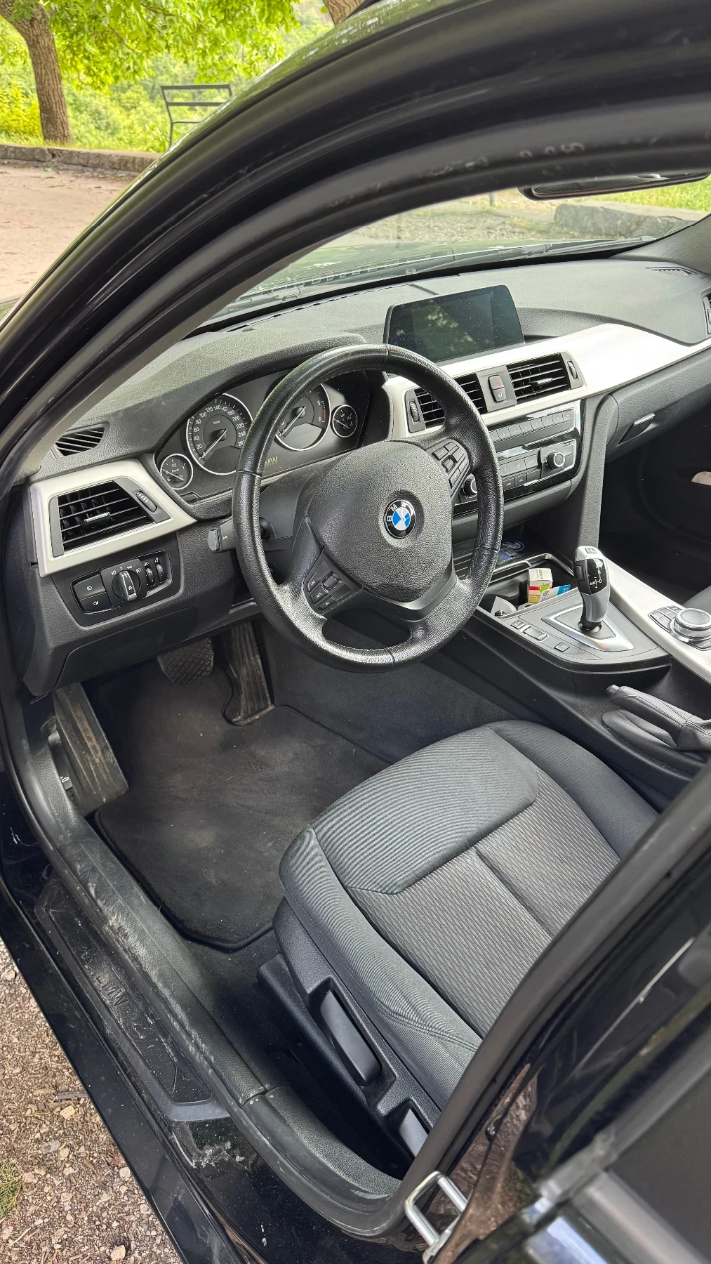 BMW 318 2.0d, B47 Facelift, снимка 5 - Автомобили и джипове - 54797955