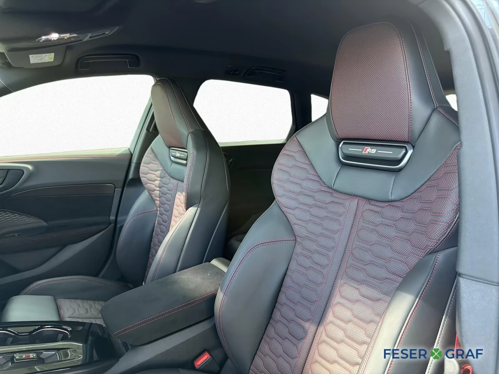Audi Rs5 AVANT PRO / NEW 2026 / B&O / HUD / 360 / MATRIX / , снимка 9 - Автомобили и джипове - 55067310
