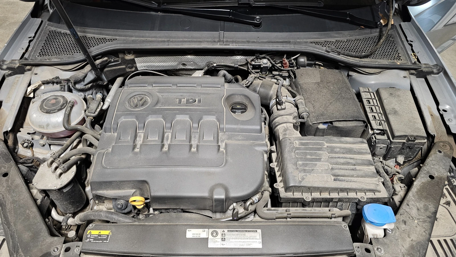 VW Passat B8, снимка 9 - Автомобили и джипове - 55741309