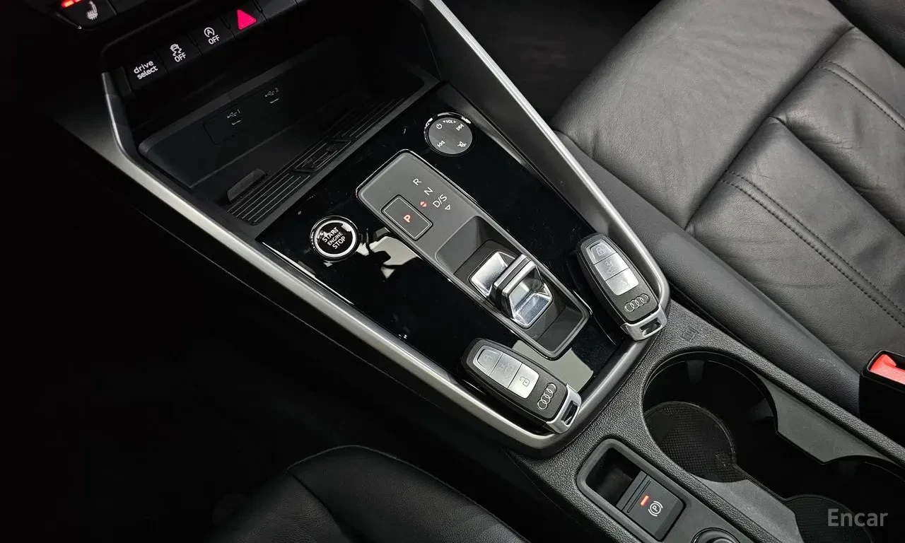 Audi A3 40TFSI* MATRIX* LANE* ASSIST* КАМЕРА* , снимка 11 - Автомобили и джипове - 55818473