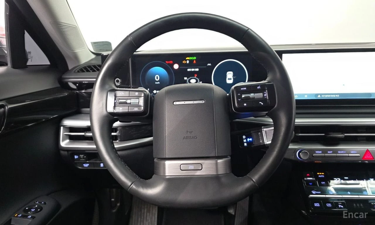 Hyundai Grandeur 2.5* PREMIUM* ОБДУХВАНЕ* ДИСТРОНИК* LANE* ASSIST* , снимка 7 - Автомобили и джипове - 55975705