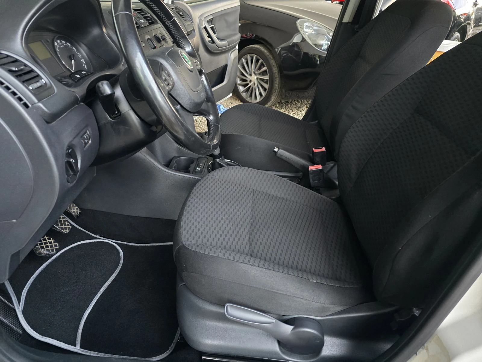 Skoda Fabia 1.2i ������/��� | Mobile.bg � ����������� 11