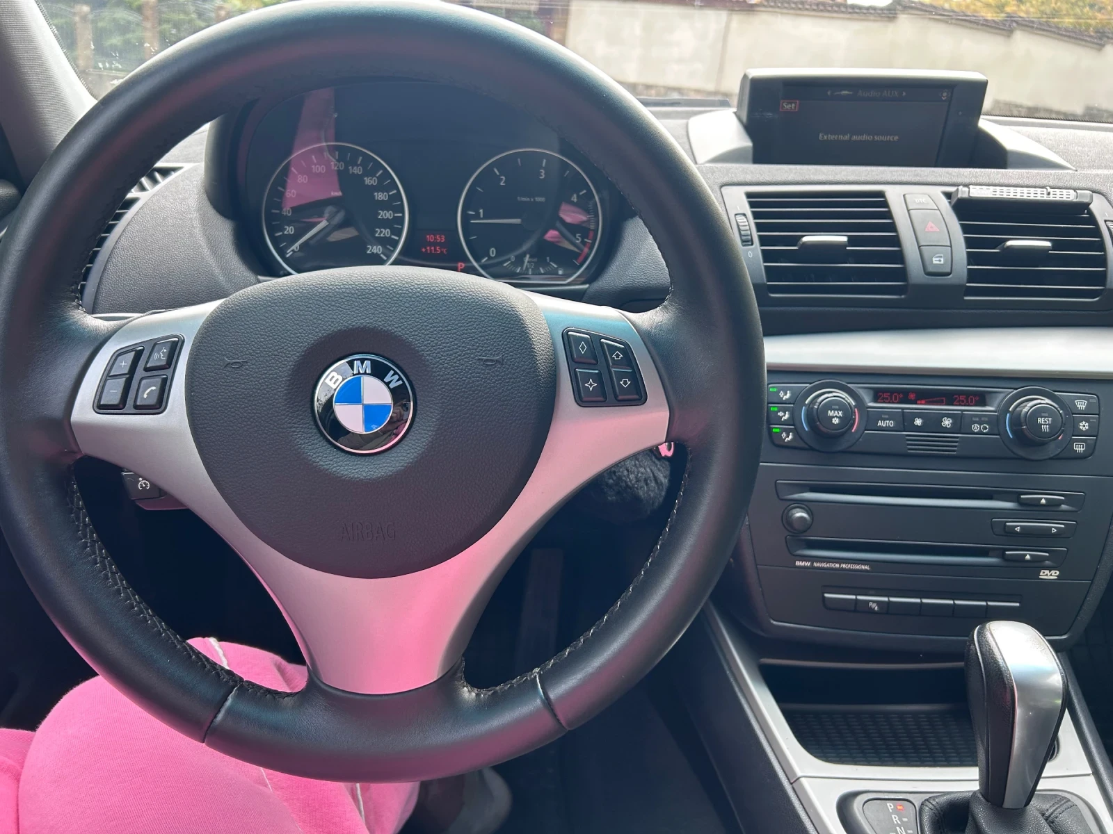 BMW 120, снимка 11 - Автомобили и джипове - 56745301