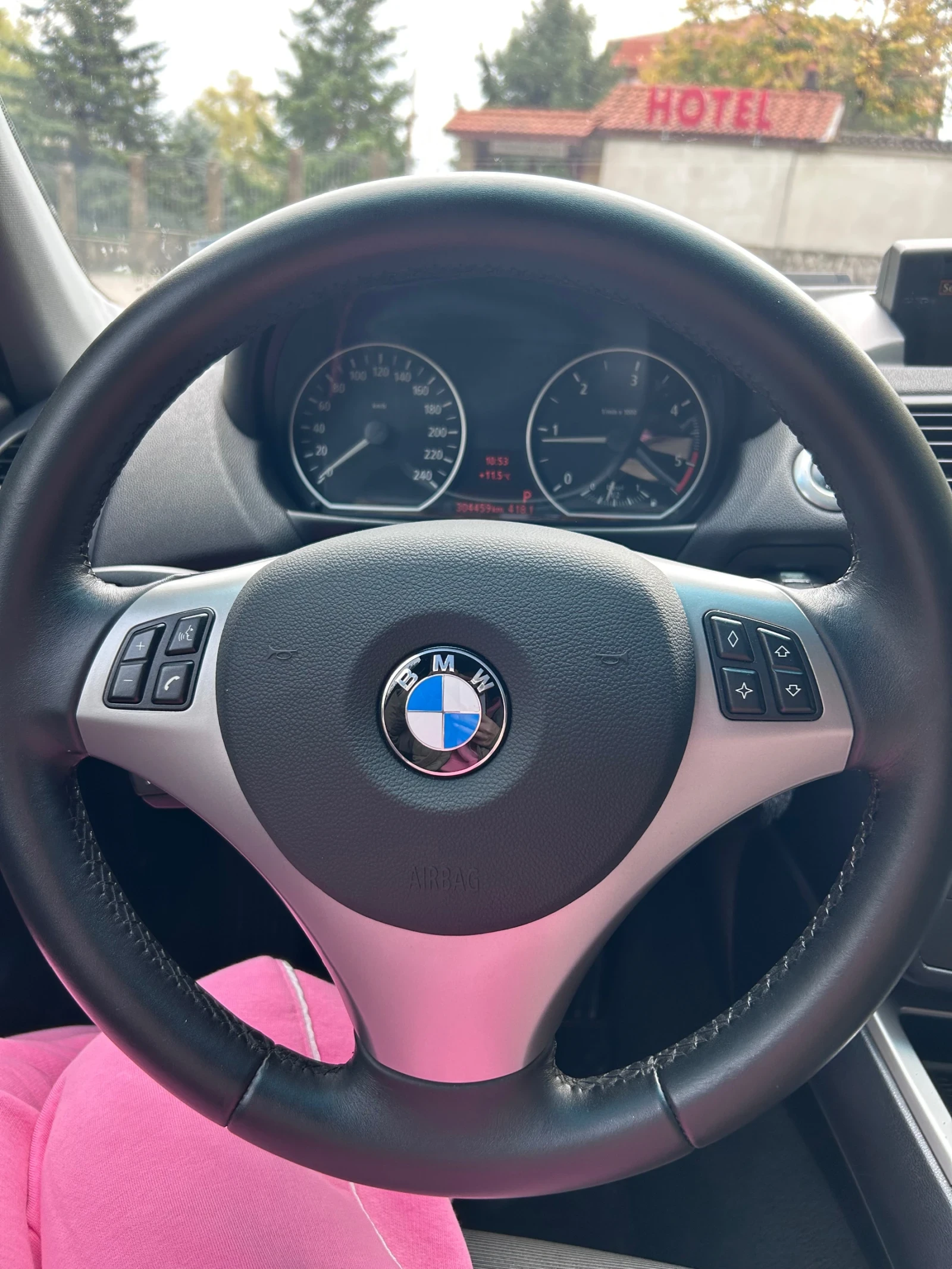 BMW 120, снимка 10 - Автомобили и джипове - 56745301