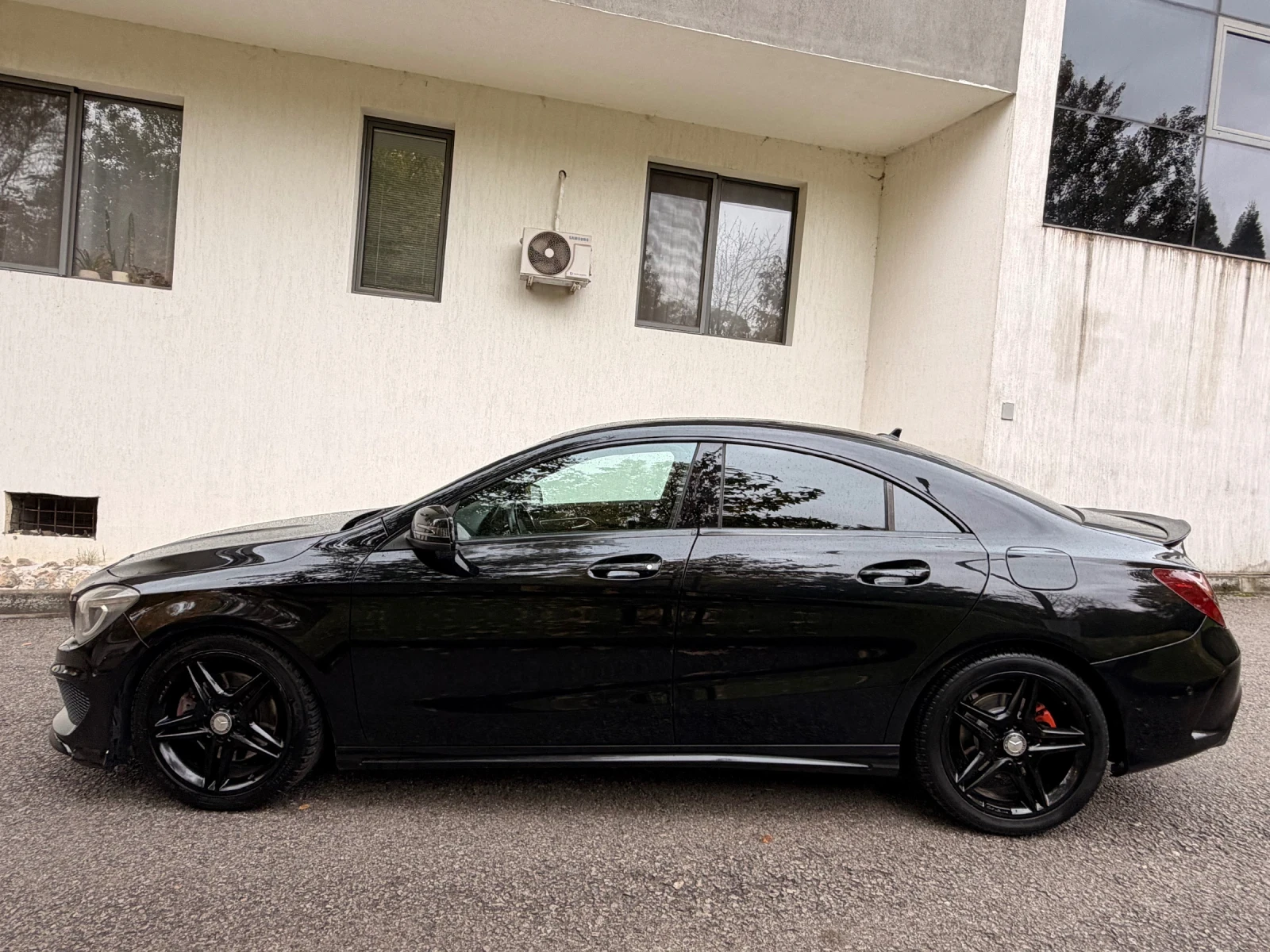 Mercedes-Benz CLA 220 AMG OPTIC, снимка 4 - Автомобили и джипове - 56747203