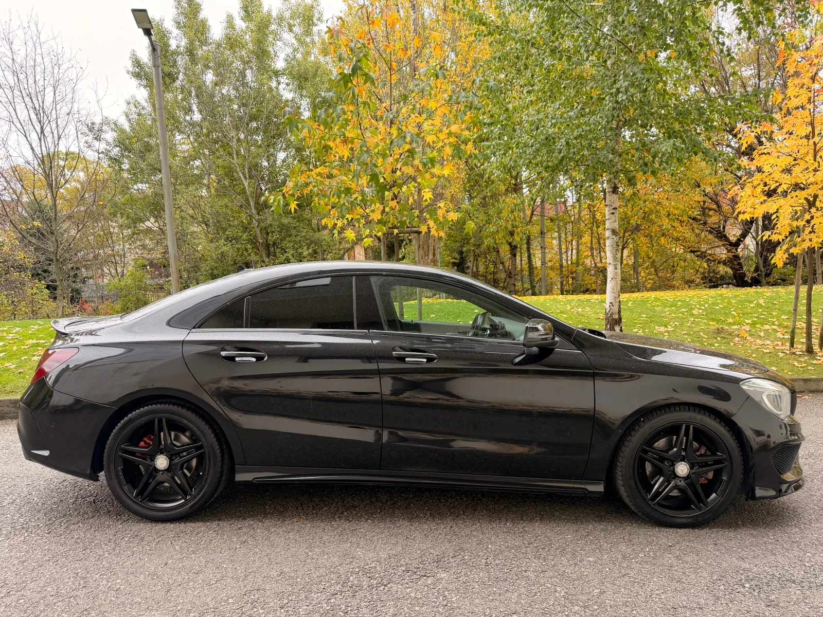 Mercedes-Benz CLA 220 AMG OPTIC, снимка 8 - Автомобили и джипове - 56747203