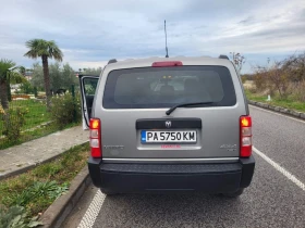 Dodge Nitro 2.8 TD 4x4, снимка 3